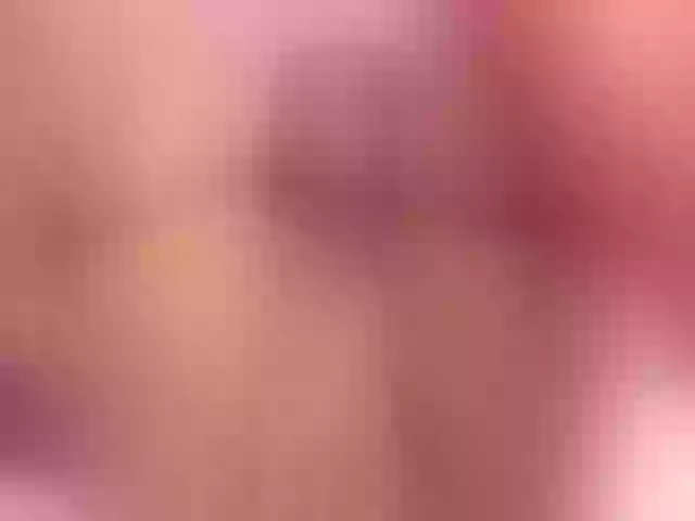 Live sex webcam photo for SophiaSmiiths #290357731