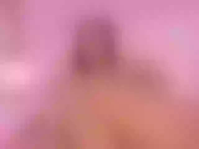 Live sex webcam photo for SophiaSmiiths #290462773