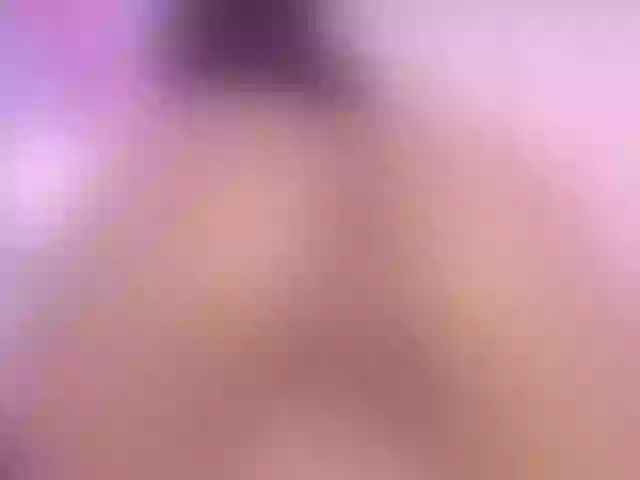 Live sex webcam photo for SophiaSmiiths #290572040