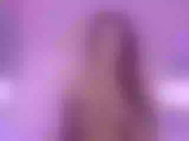 Live sex webcam photo for SophiaSmiiths #290947887