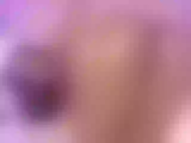 Live sex webcam photo for SophiaSmiiths #290994801