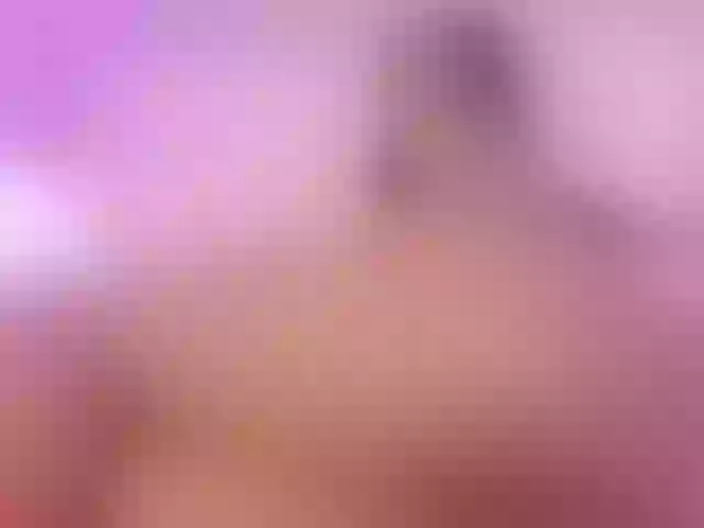 Live sex webcam photo for SophiaSmiiths #291012298