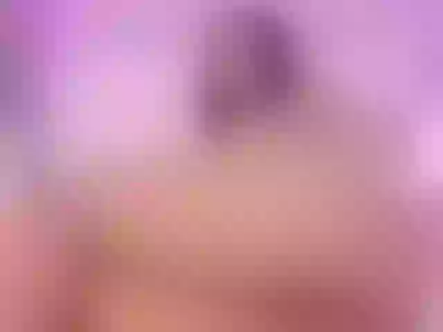 Live sex webcam photo for SophiaSmiiths #291055037