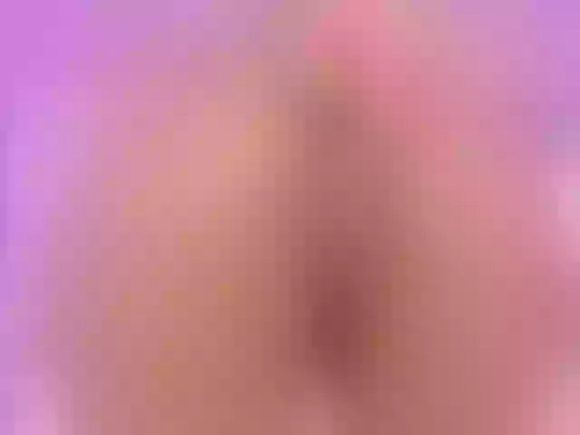 Live sex webcam photo for SophiaSmiiths #291173795