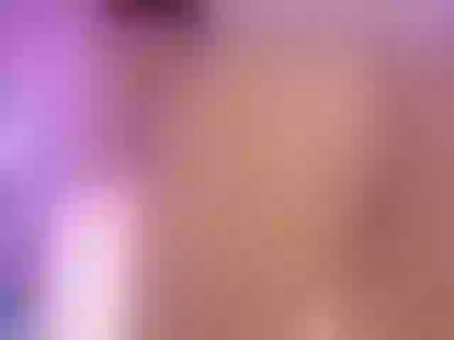 Live sex webcam photo for SophiaSmiiths #291202744