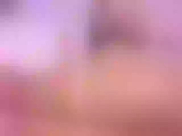 Live sex webcam photo for SophiaSmiiths #291430588