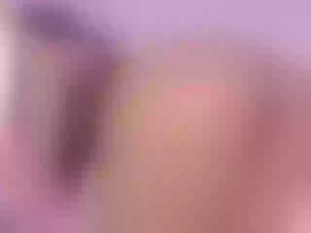 Live sex webcam photo for SophiaSmiiths #291626433