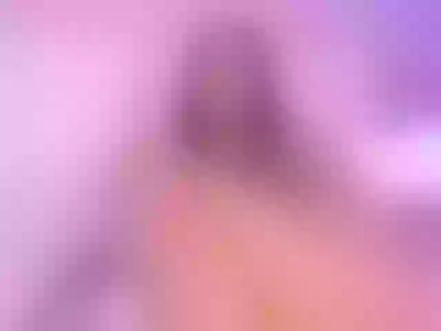 Live sex webcam photo for SophiaSmiiths #292038217