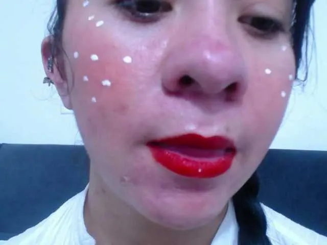 Live sex webcam photo for Sophie-Tomms #272629170