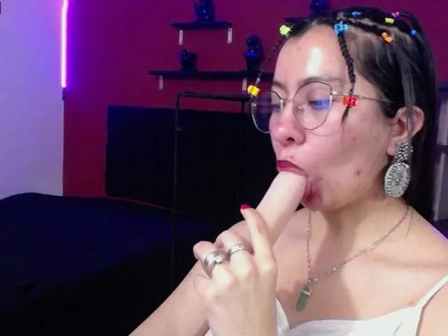 Live sex webcam photo for Sophie-Tomms #273719714