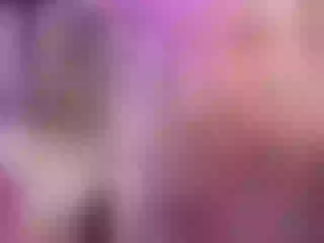 Live sex webcam photo for SophieBaley #288048655