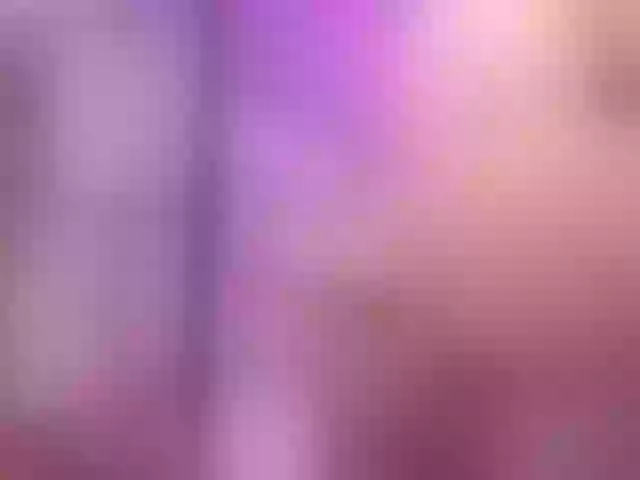 Live sex webcam photo for SophieBaley #288048664