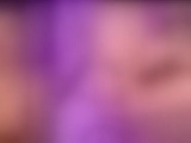 Live sex webcam photo for SophieBaley #288048706