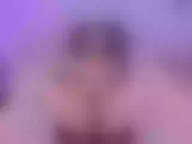 Live sex webcam photo for SophieBarnett #277309725