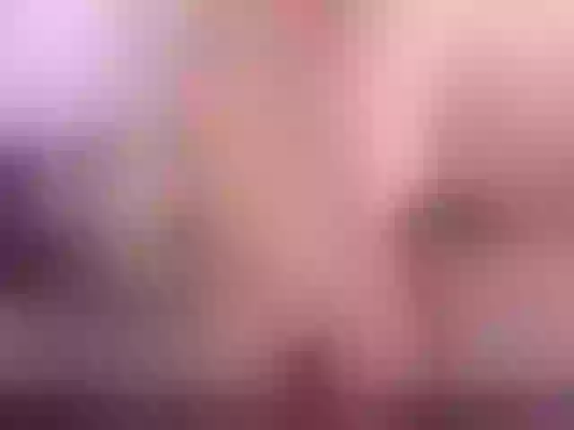 Live sex webcam photo for SophieBarnett #277427696