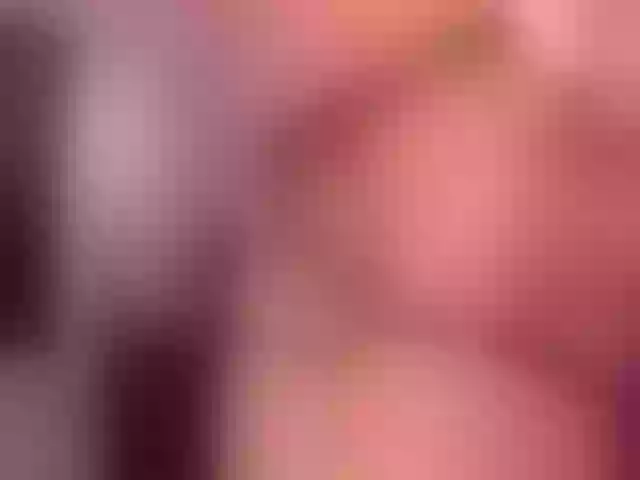 Live sex webcam photo for SophieBarnett #277482052