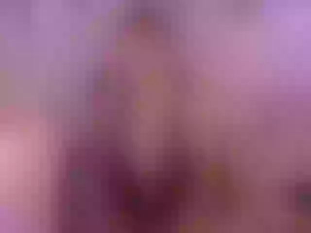 Live sex webcam photo for SophieBarnett #277507802