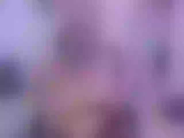 Live sex webcam photo for SophieBarnett #277835571