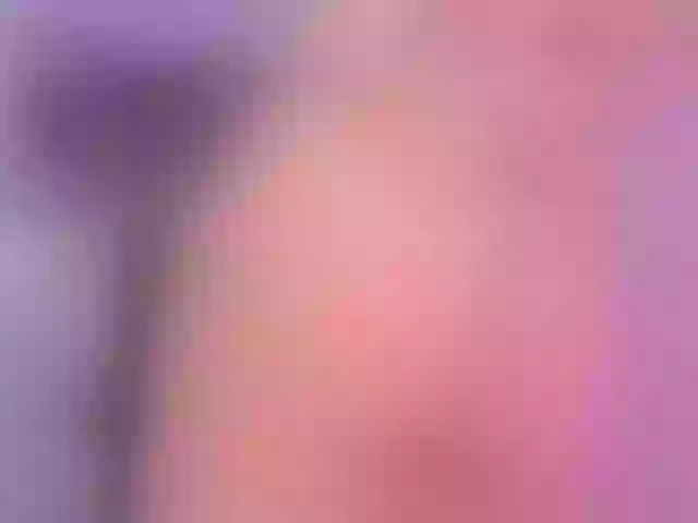 Live sex webcam photo for SophieBarnett #277924928