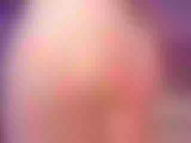 Live sex webcam photo for SophieBarnett #278036784