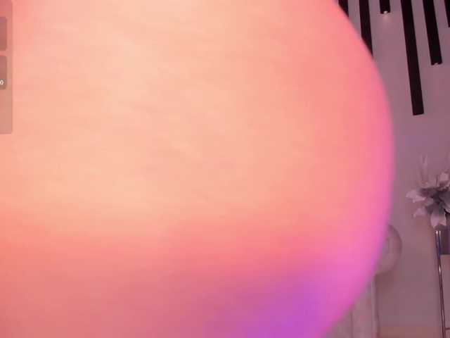 Live sex webcam photo for SophieBarnett #290526008