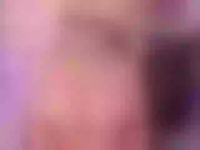 Live sex webcam photo for SophieBarnett #292094167