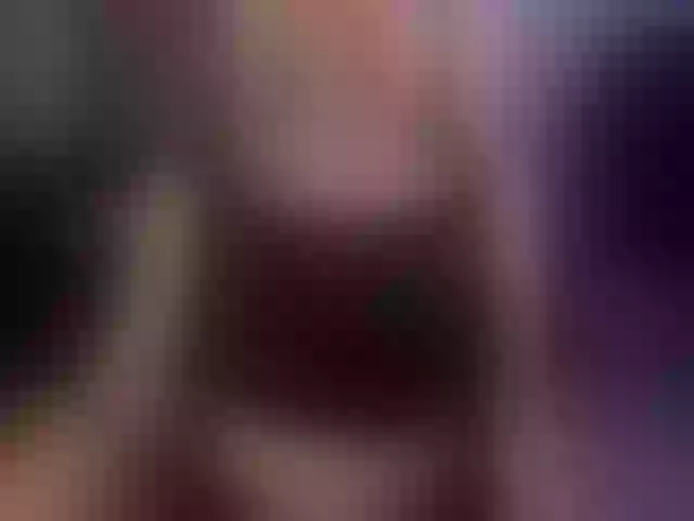Live sex webcam photo for SophieBarnett #292124544