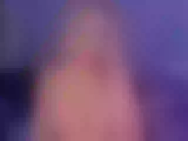 Live sex webcam photo for SophieBarnett #292188346