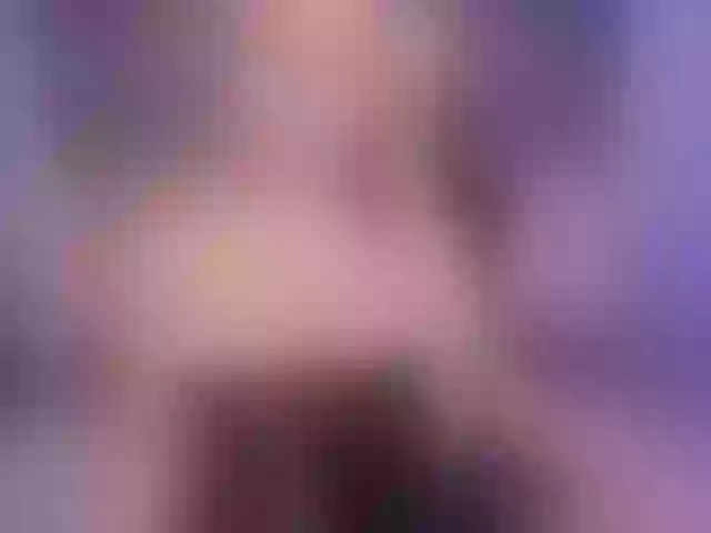 Live sex webcam photo for SophieBarnett #292274066