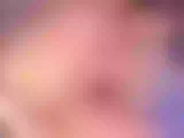 Live sex webcam photo for SophieBarnett #292281668
