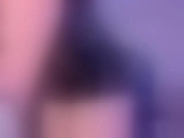 Live sex webcam photo for SophieBarnett #293076663