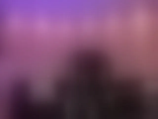 Live sex webcam photo for SophieBarnett #293828987