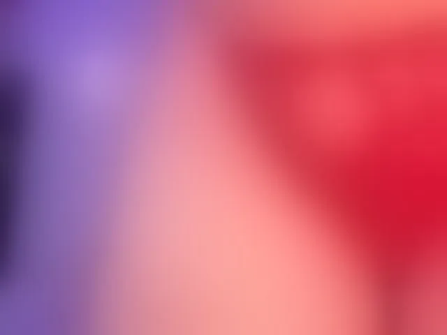 Live sex webcam photo for SophieBarnett #294021051