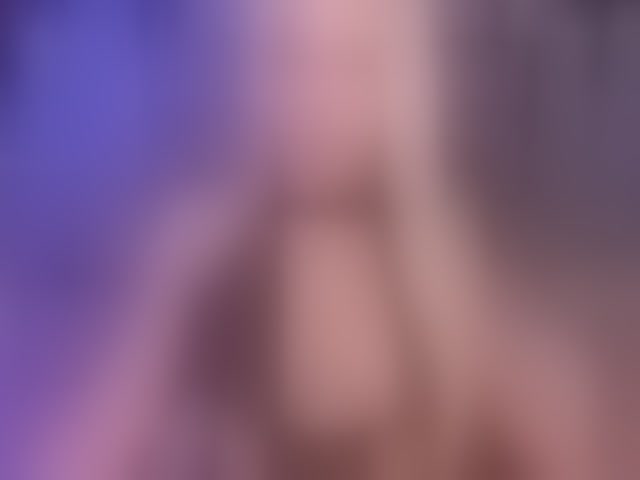 Live sex webcam photo for SophieBarnett #294204470