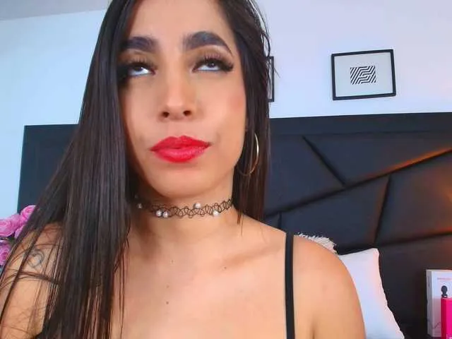 Live sex webcam photo for SophieCarther #291207067
