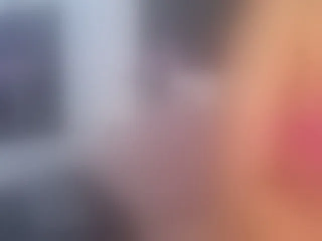 Live sex webcam photo for SophieCarther #292756957