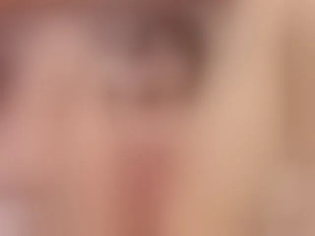 Live sex webcam photo for SophieCollins #293742056