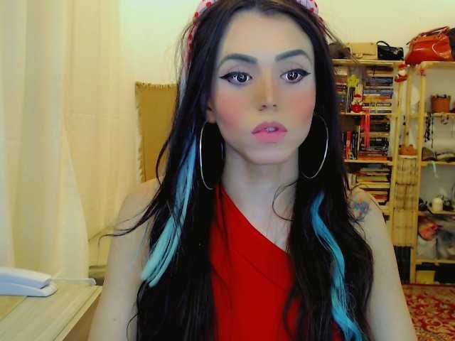 Live sex webcam photo for SophieFantasy #292406448