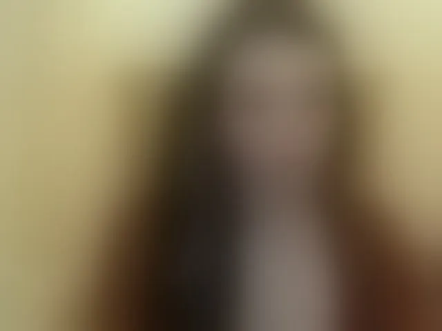 Live sex webcam photo for SophieFantasy #292471876