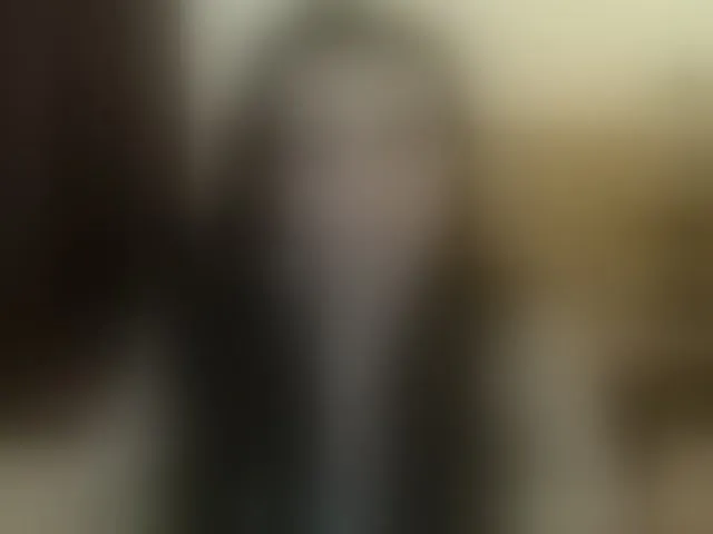 Live sex webcam photo for SophieFantasy #292957936