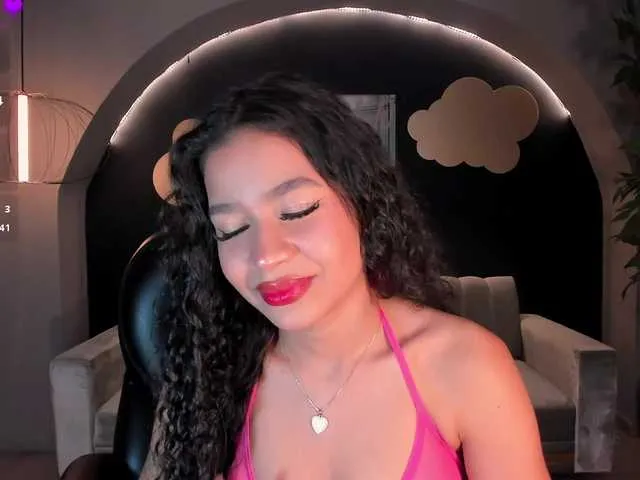 Live sex webcam photo for SophieHouston #291375869