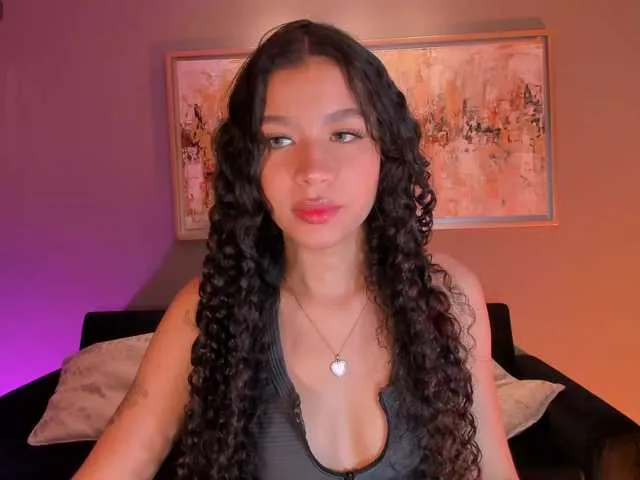 Live sex webcam photo for SophieHouston #291868974