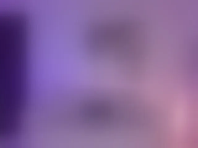 Live sex webcam photo for SophieHouston #292631981