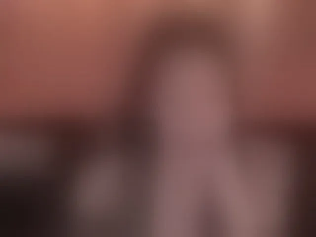 Live sex webcam photo for SophieHouston #293403932