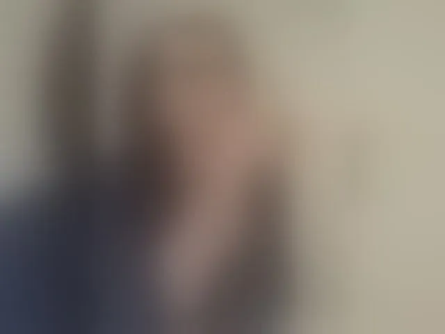Live sex webcam photo for SophieMary #293398866