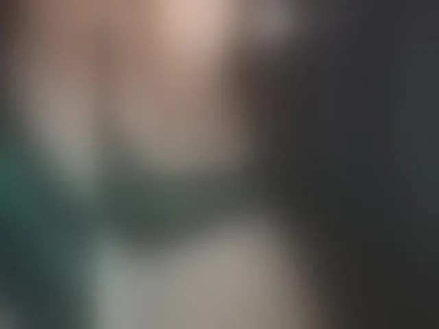 Live sex webcam photo for SophieMary #293490560