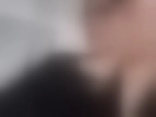 Live sex webcam photo for SophieMary #293649451