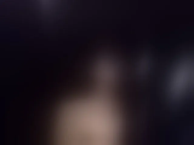 Live sex webcam photo for SophieMary #293694931