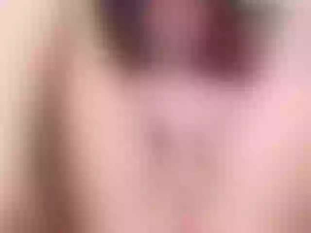 Live sex webcam photo for SophieMay #272890846