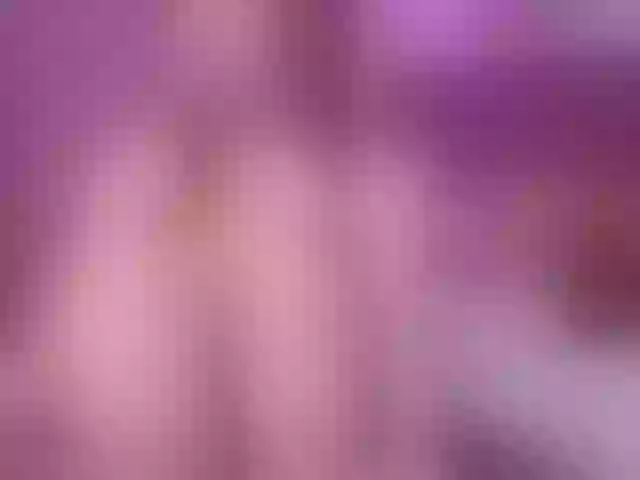 Live sex webcam photo for SophieMay #276331093